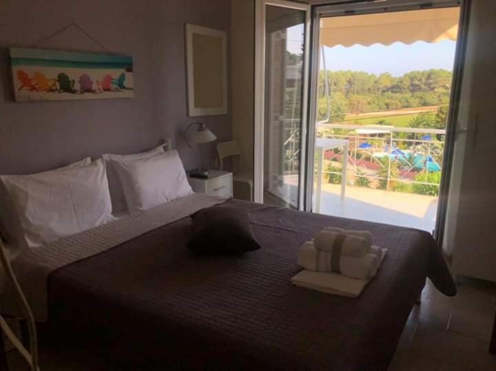 Giota Rooms Arkoudi Esterno foto